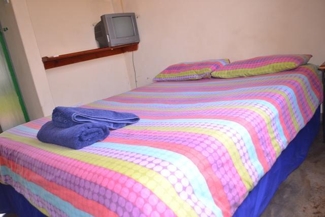 Victoria Falls Budget Hotel Exterior photo